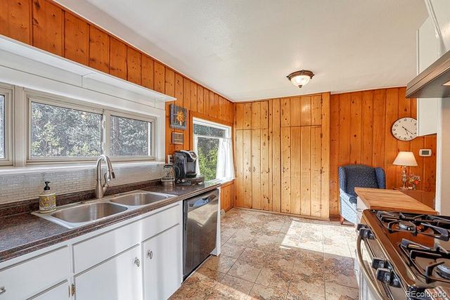 9088 S Murphy Gulch Road, Littleton, CO 80127