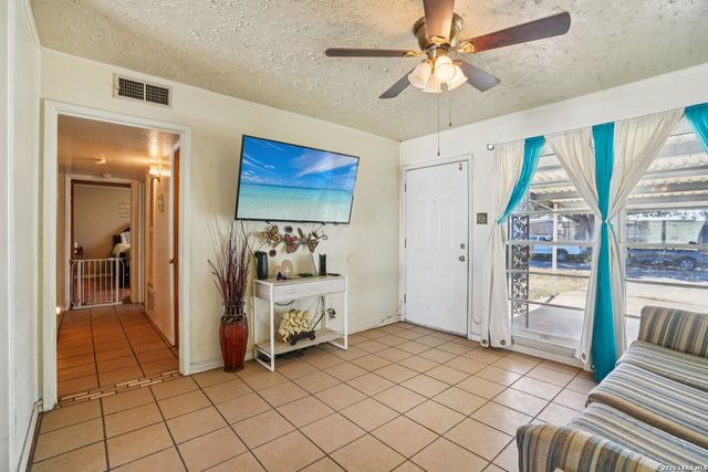 307 Hatcher, San Antonio, TX 78223