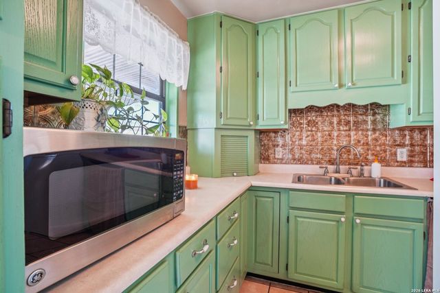 307 Hatcher, San Antonio, TX 78223