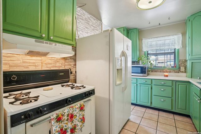 307 Hatcher, San Antonio, TX 78223