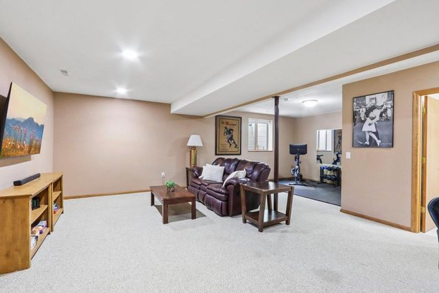 5209 Brandenburg Way, Madison, WI 53718