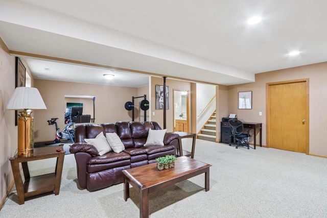 5209 Brandenburg Way, Madison, WI 53718