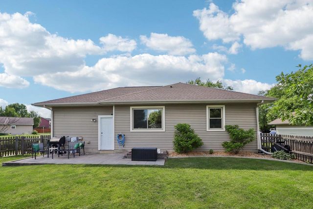 5209 Brandenburg Way, Madison, WI 53718