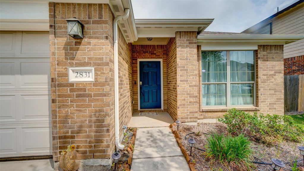 2831 Lockeridge Bend Drive, Spring, TX 77386