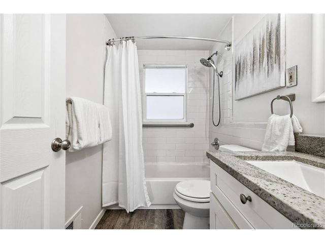 1109 Grant St, Longmont, CO 80501