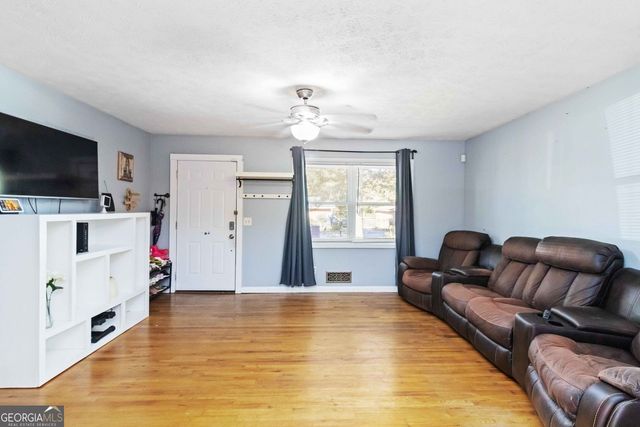 680 2nd Avenue SW, Conyers, GA 30012