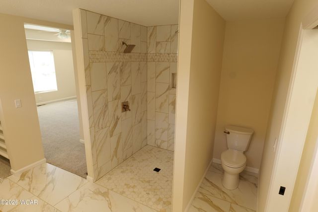 206 Eagles Point East Street E, Lima, OH 45805