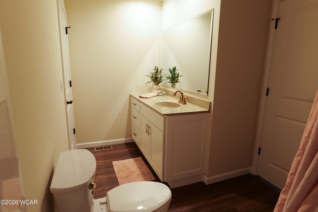 206 Eagles Point East Street E, Lima, OH 45805