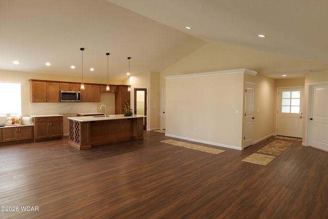 206 Eagles Point East Street E, Lima, OH 45805