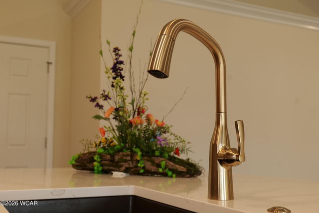 206 Eagles Point East Street E, Lima, OH 45805