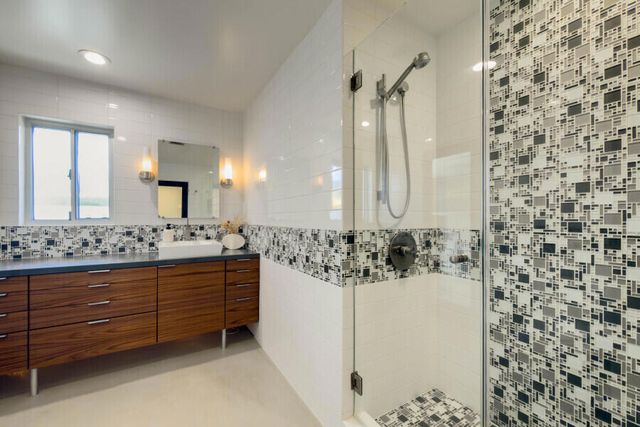 819 N High Road, Palm Springs, CA 92262
