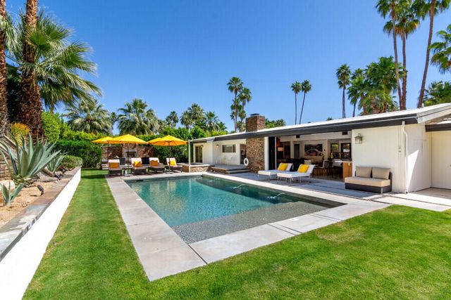 819 N High Road, Palm Springs, CA 92262