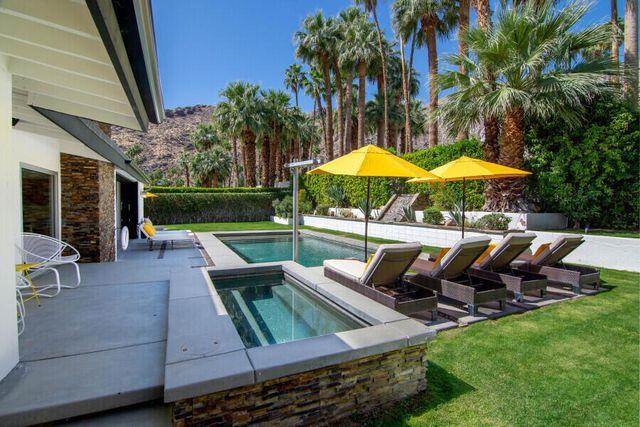 819 N High Road, Palm Springs, CA 92262