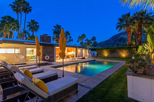 819 N High Road, Palm Springs, CA 92262