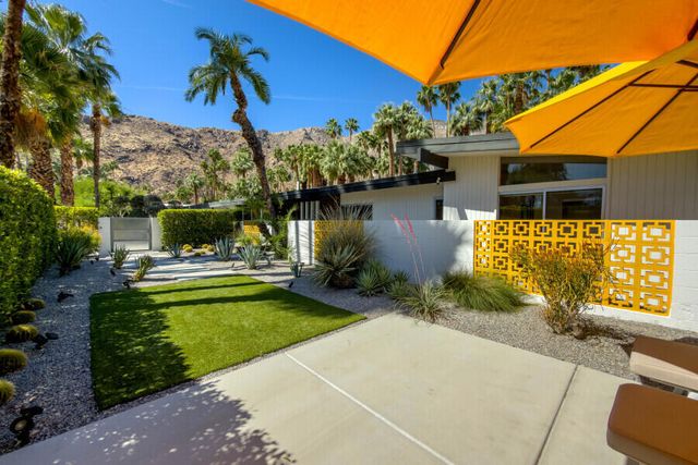 819 N High Road, Palm Springs, CA 92262