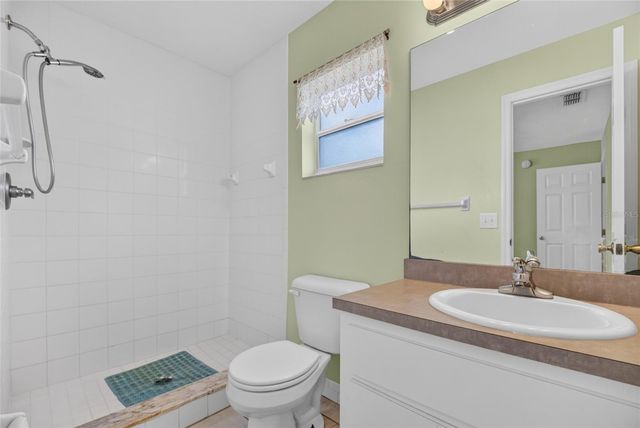 16 FIR TRAIL COURSE, Ocala, FL 34472