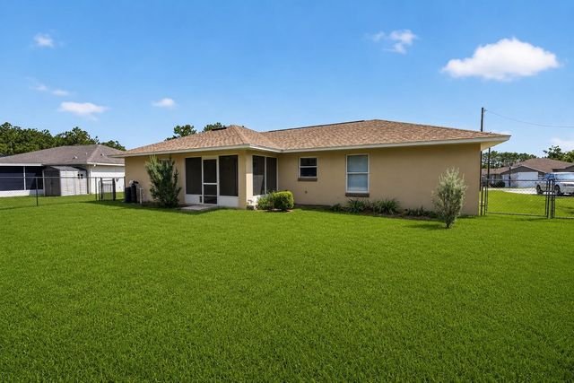 16 FIR TRAIL COURSE, Ocala, FL 34472