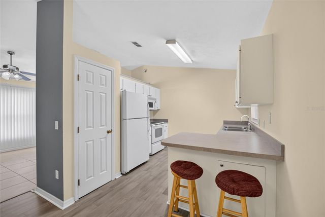 16 FIR TRAIL COURSE, Ocala, FL 34472