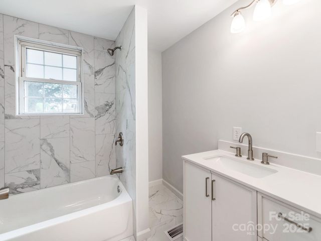 681 Hiddenite Church Road, Hiddenite, NC 28636