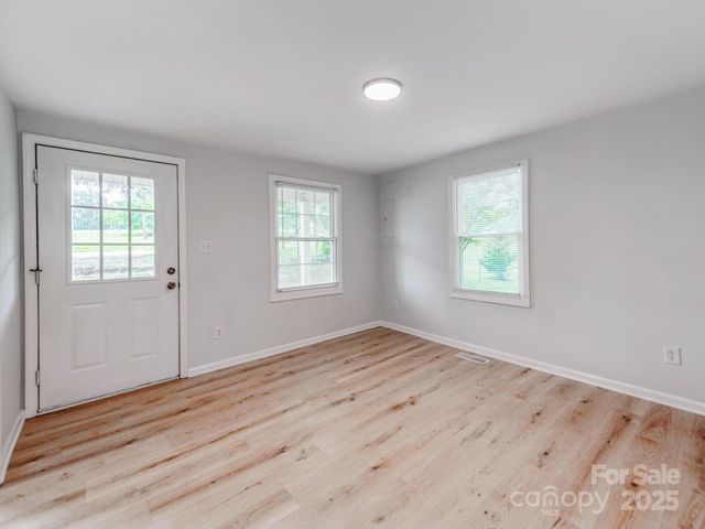 681 Hiddenite Church Road, Hiddenite, NC 28636