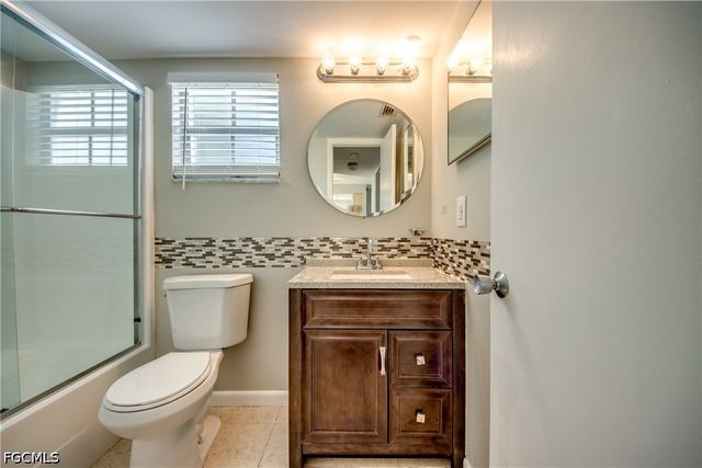 7019 Cedarhurst DR 2, Fort Myers, FL 33919