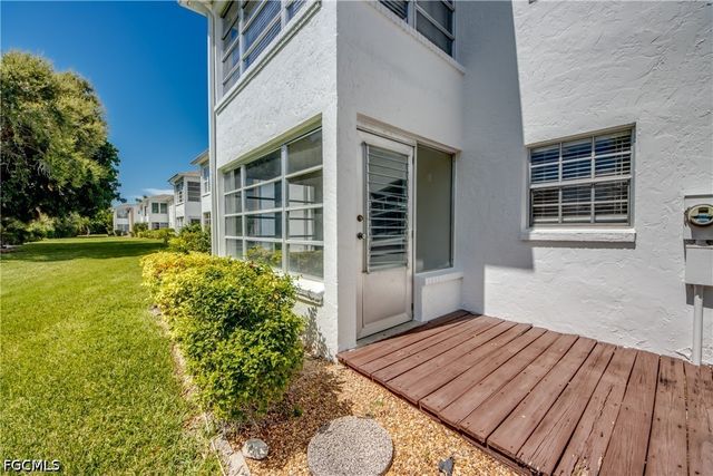 7019 Cedarhurst DR 2, Fort Myers, FL 33919