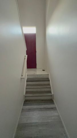 5241 W Galewood Avenue, Chicago, IL 60639