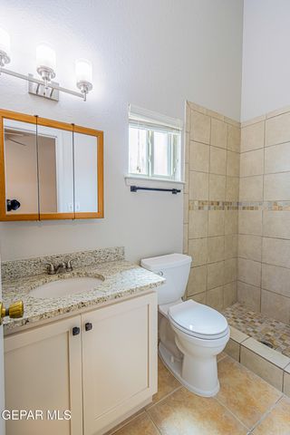 2129 LAKE VICTORIA Drive A, El Paso, TX 79936