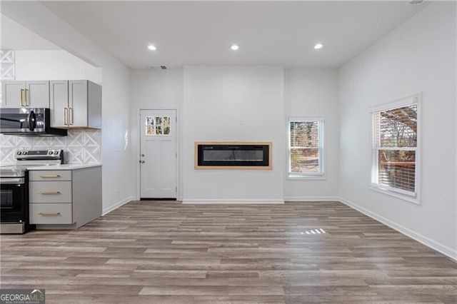 823 Wood Street NW, Atlanta, GA 30318