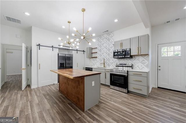 823 Wood Street NW, Atlanta, GA 30318