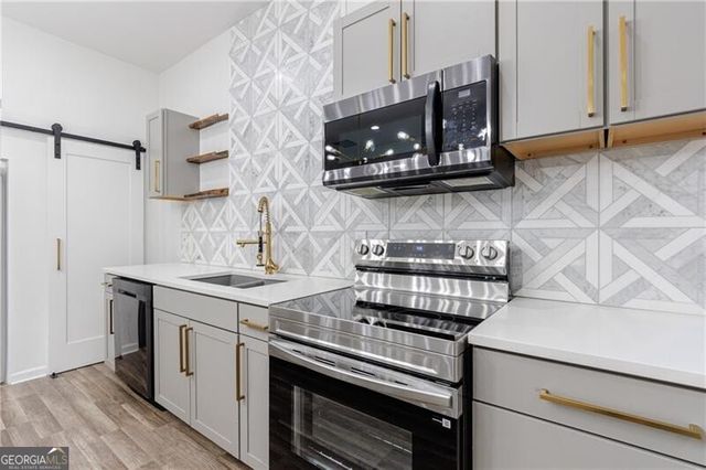 823 Wood Street NW, Atlanta, GA 30318