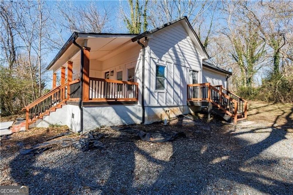 823 Wood Street NW, Atlanta, GA 30318