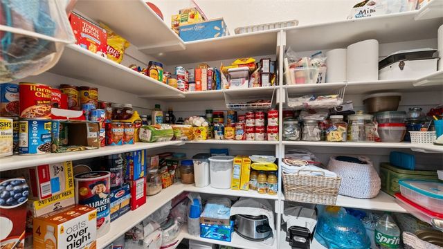 738 Buckhead Avenue, Springdale, AR 72764