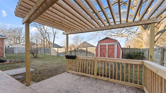 738 Buckhead Avenue, Springdale, AR 72764