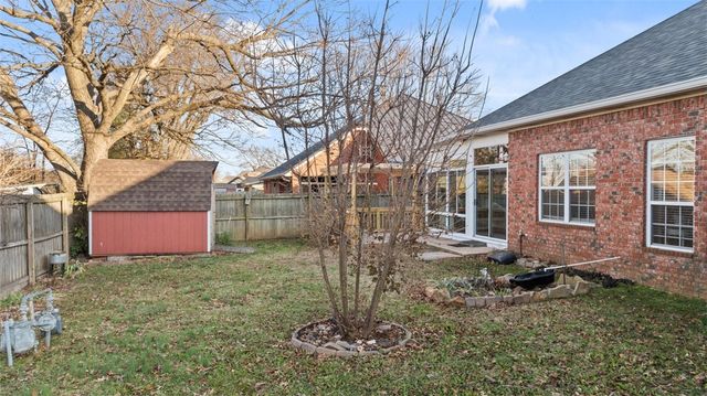 738 Buckhead Avenue, Springdale, AR 72764