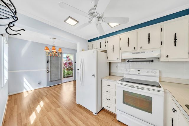 548 Normandy L, Delray Beach, FL 33484