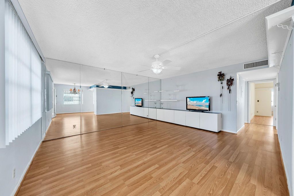 548 Normandy L, Delray Beach, FL 33484