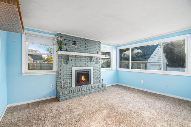 856 Colrain Street SW, Wyoming, MI 49509