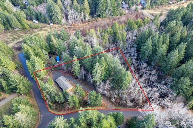 150 N Beaver Drive, Hoodsport, WA 98548