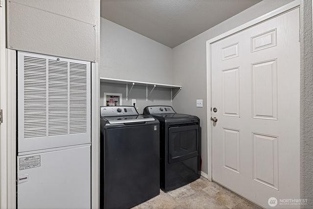 150 N Beaver Drive, Hoodsport, WA 98548