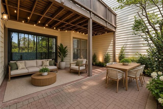 507 Garden Court, Atlanta, GA 30328