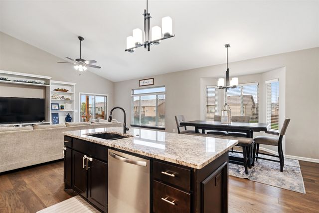 1230 N Spring Ridge Dr, Derby, KS 67037