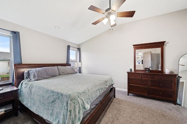 1230 N Spring Ridge Dr, Derby, KS 67037