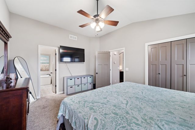 1230 N Spring Ridge Dr, Derby, KS 67037