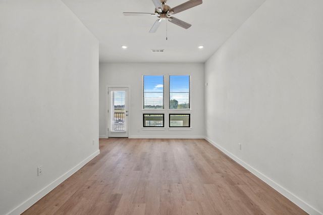 1316 Mercantile Street, Richmond, TX 77406