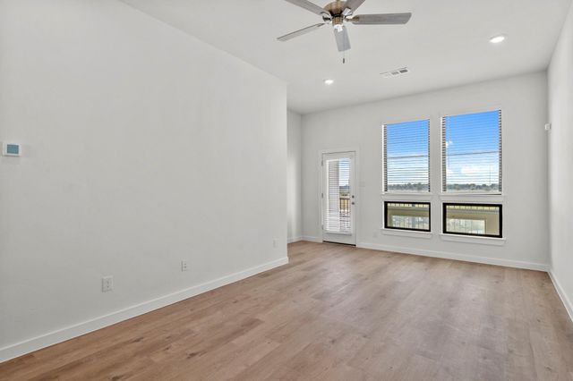1316 Mercantile Street, Richmond, TX 77406