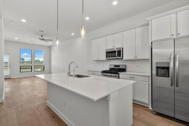 1316 Mercantile Street, Richmond, TX 77406