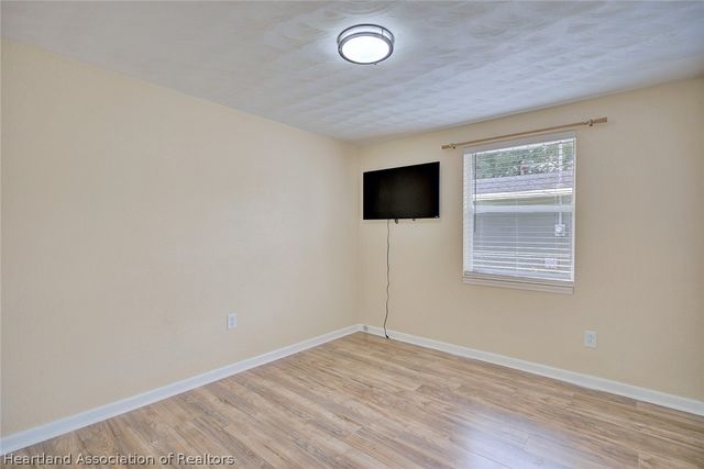 113 E State Street, Avon Park, FL 33825