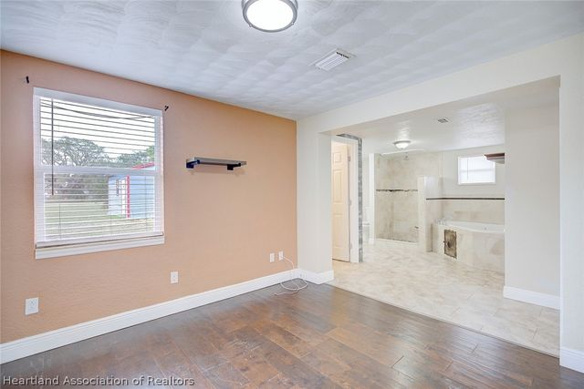 113 E State Street, Avon Park, FL 33825