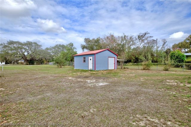 113 E State Street, Avon Park, FL 33825
